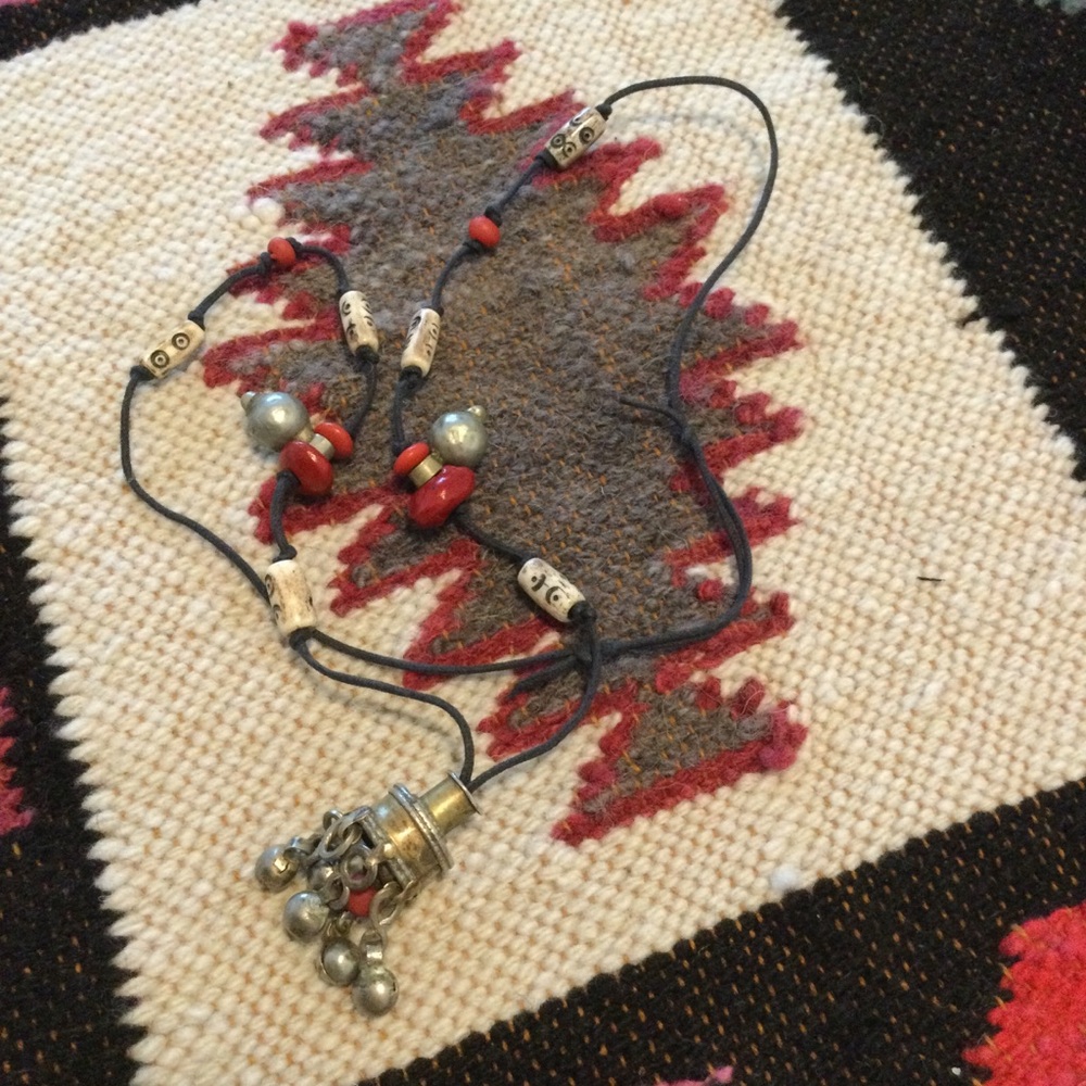 Old World Red and Silver Beaded Pendant Necklace - Unbranded